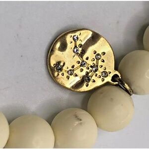 *Free* BCBGMAXAZRIA White Beaded Zodiac Bracelet - Gemini sign